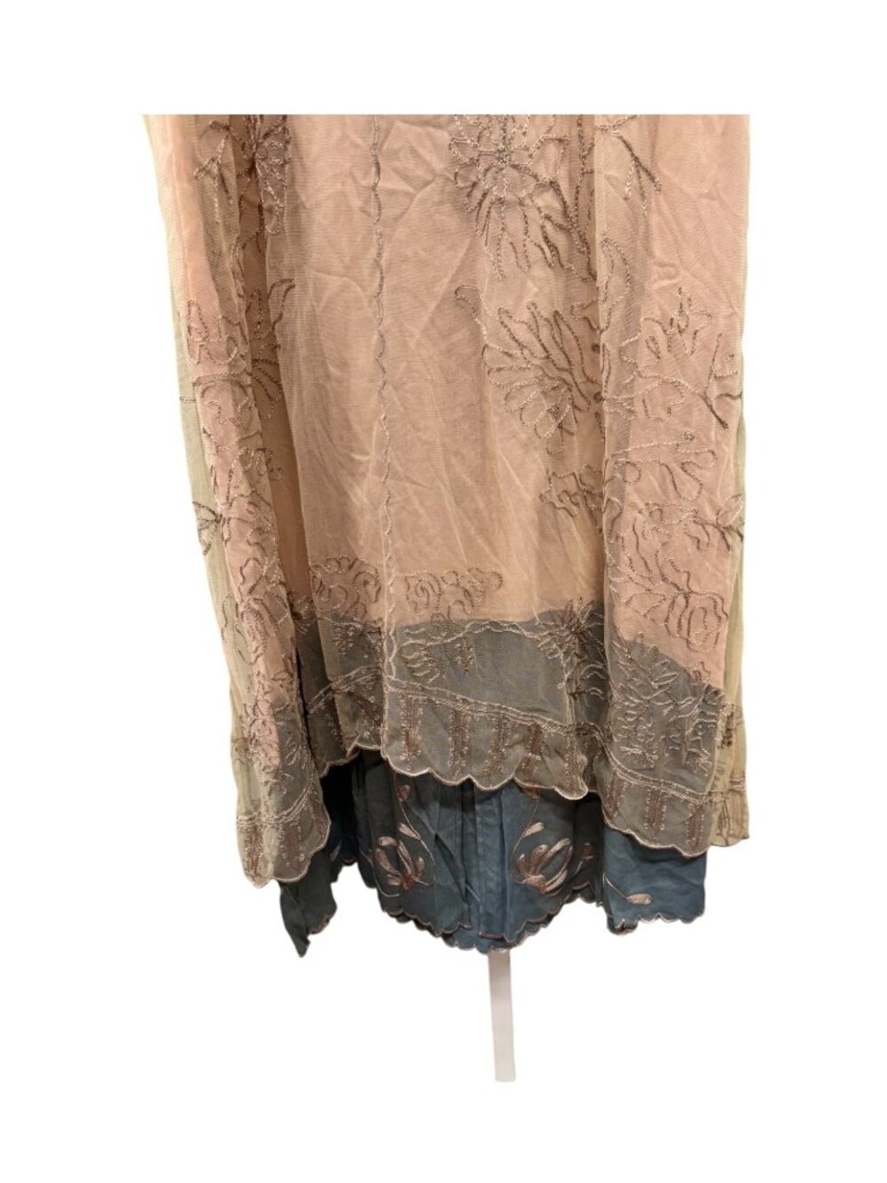 Nataya Vintage-Inspired Embroidered Mesh Dress Beige Pink With Lace Overlay - Picture 7 of 8